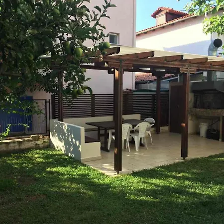 Lalikos Villa Nea Iraklitsa